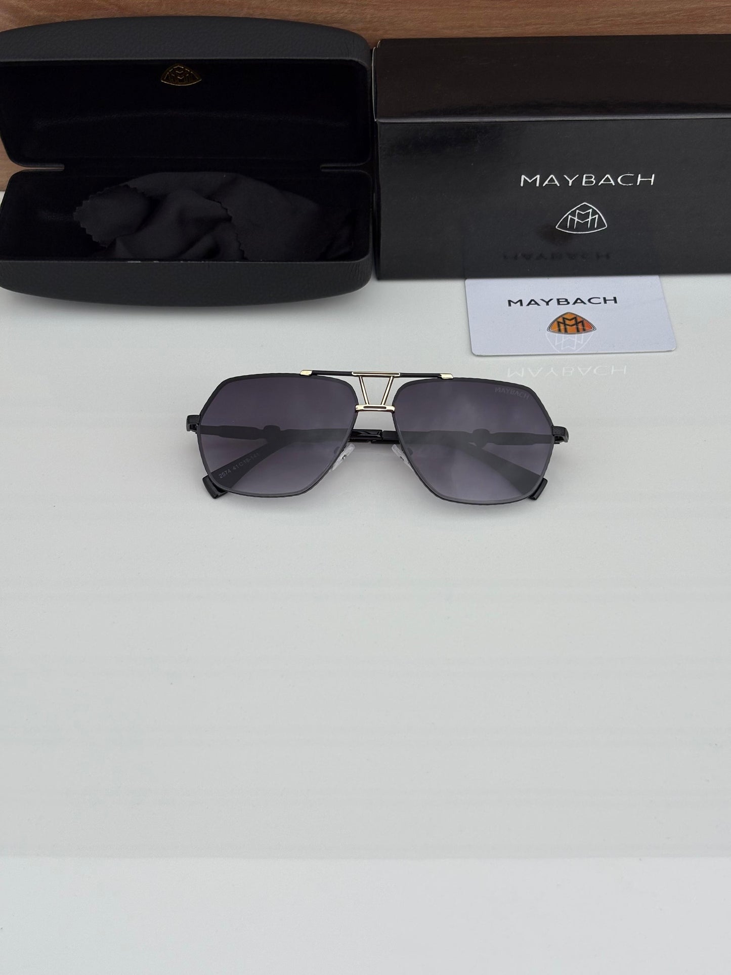 Maybach Inspired Premium Rimless Sunglasses – Luxury Gold Detailing & UV Protection
