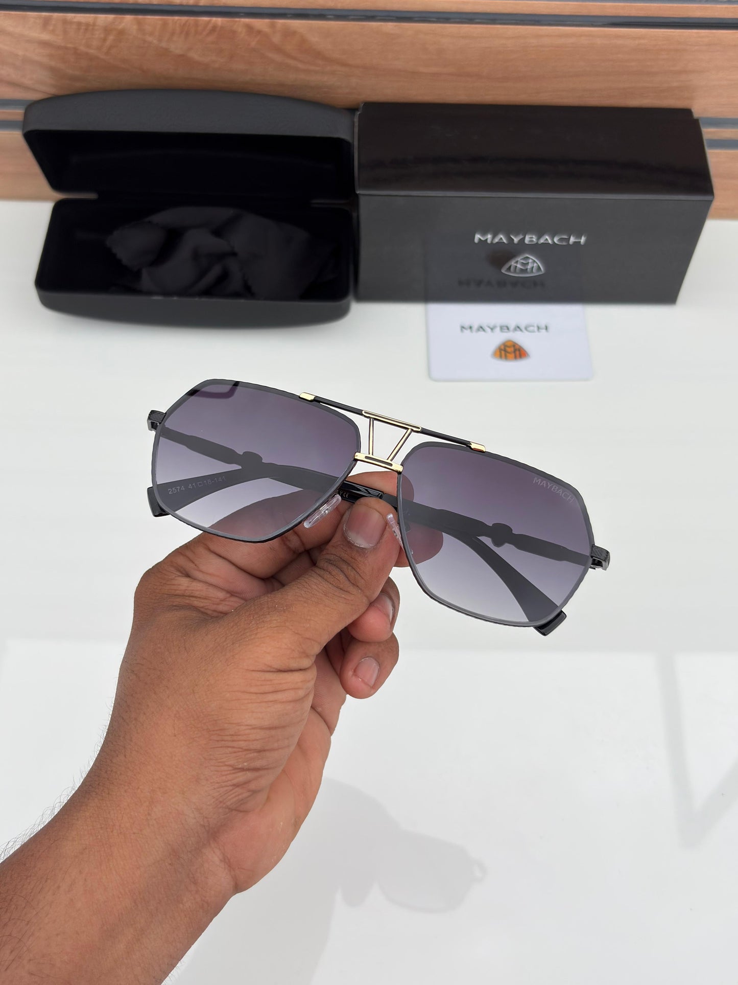 Maybach Inspired Premium Rimless Sunglasses – Luxury Gold Detailing & UV Protection