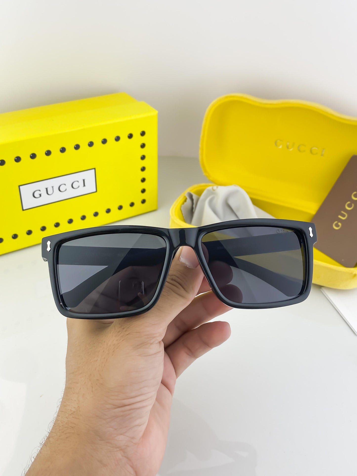 Gucci Black Sunglasses – Bold & Iconic Look