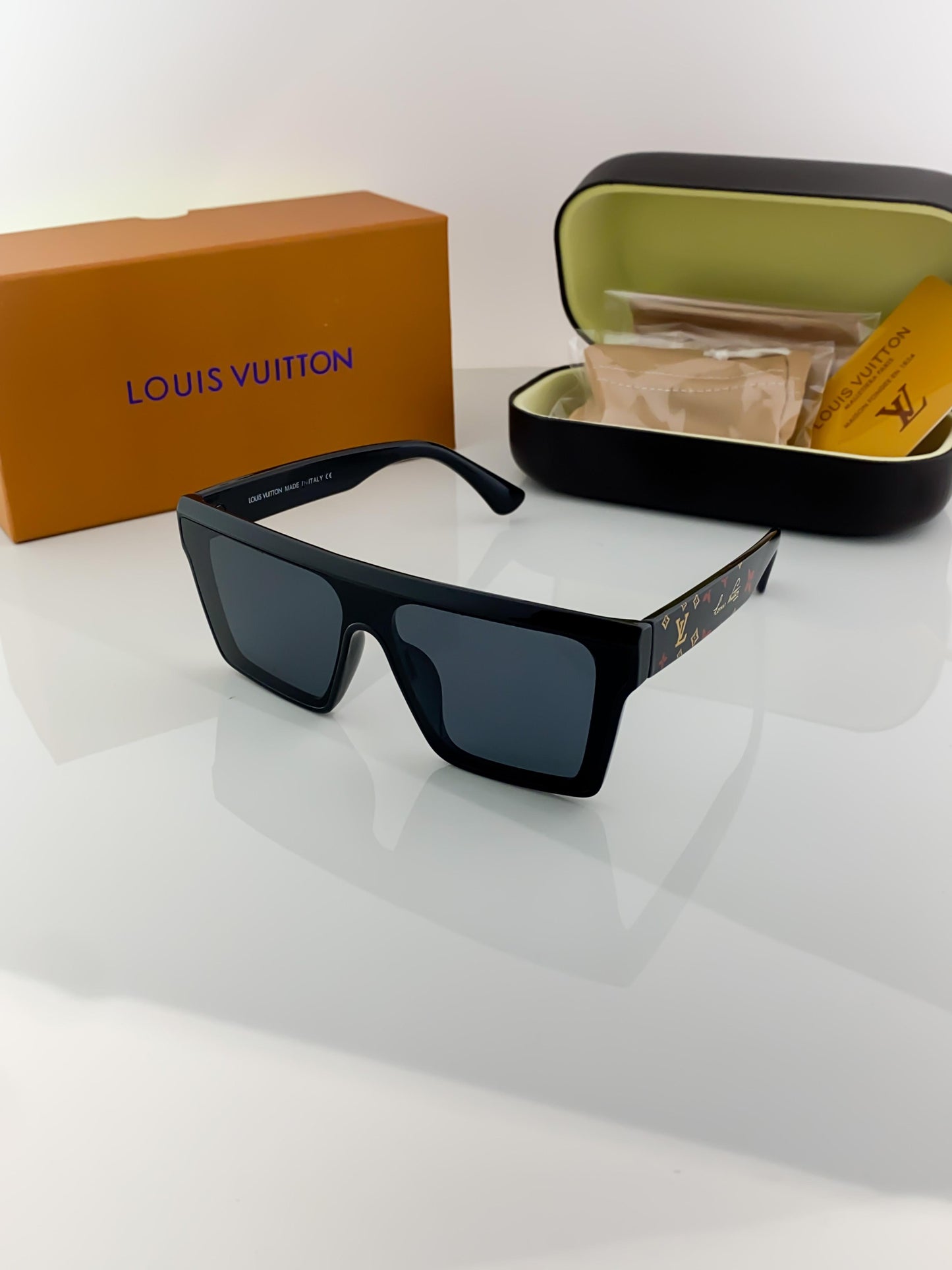 LV Black Premium Sunglasses