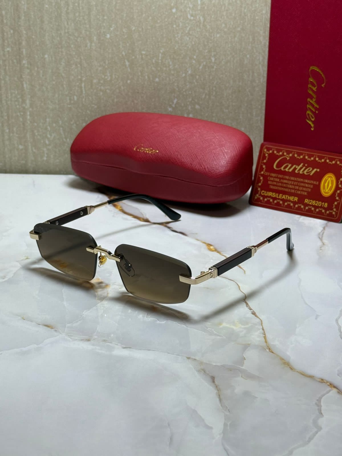 Cartier Rimless inspired design
