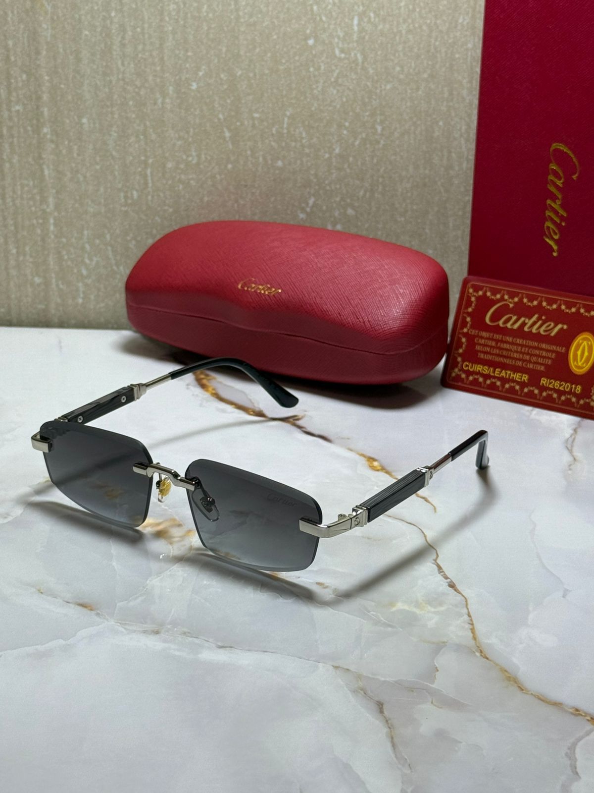 Cartier Rimless inspired design